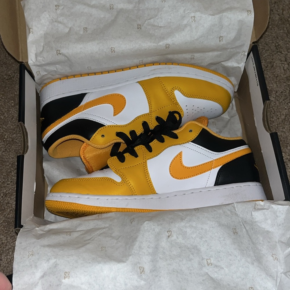 Jordan 1s